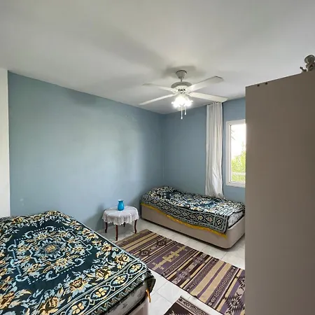 بيت للعطل Semi-detached House كوشاداسيه